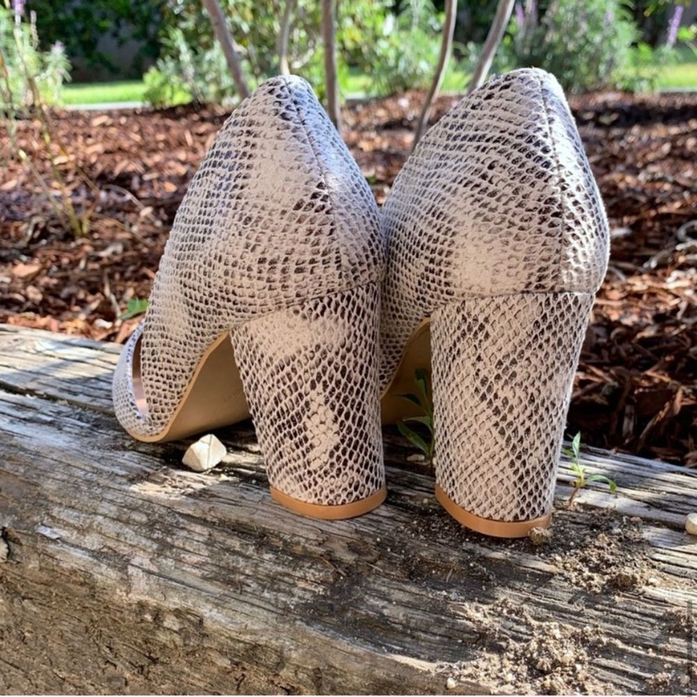 New Snake Print Clear Chunky Pointed High Heels - image 5